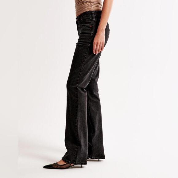 Abercrombie & Fitch Low Rise Boot Cut Jean - Picture 2 of 9